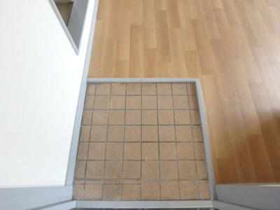 【玄関】 | サンハイツ中西 | 収納もある玄関です