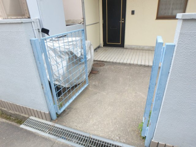【エントランス】 | サンパレス２１瓦林光マンション