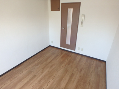 【居間・リビング】 | サンホームズ内山 | 太陽の恵みを感じる温もりあふれる空間