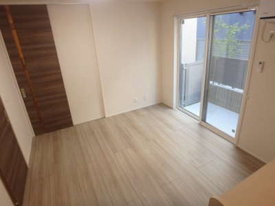 【居間・リビング】 | Ｄ‐ｒｏｏｍ　ＷＥＳＴ　ＰＡＲＫ　西宮北口
