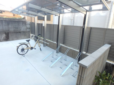 【その他共用部分】 | Ｄ‐ｒｏｏｍ　ＷＥＳＴ　ＰＡＲＫ　西宮北口 | 駐輪スペースです