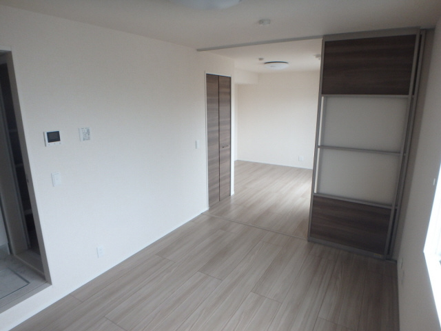 【居間・リビング】 | Ｄ－ｒｏｏｍ　ＷＥＳＴ　ＰＡＲＫ　西宮北口 | ゆったりとできる居室