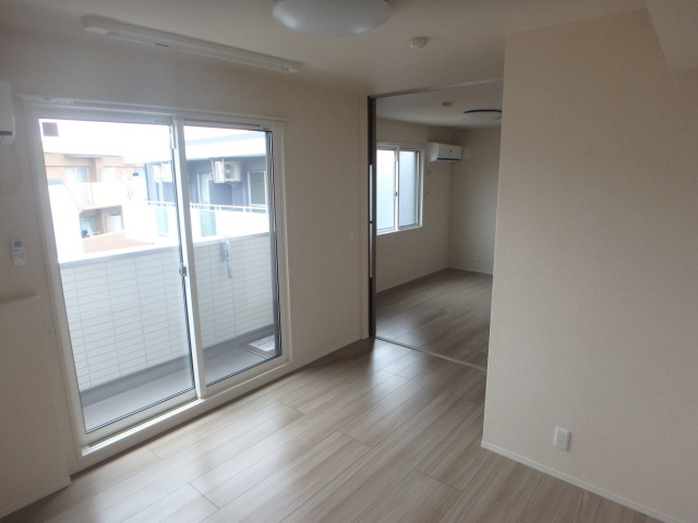 【寝室】 | Ｄ－ｒｏｏｍ　ＷＥＳＴ　ＰＡＲＫ　西宮北口 | 寝室