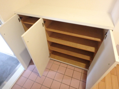 【玄関】 | シロハイヌ門戸 | 下駄箱