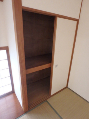 【収納】 | シロハイヌ門戸 | 押入