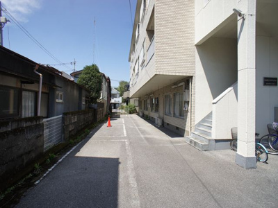 【駐車場】 | 新鹿沼ロイヤルマンション | 日当たり良好です‼