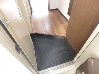 【玄関】 | ステラハウスⅥ | 下駄箱付きで玄関すっきり