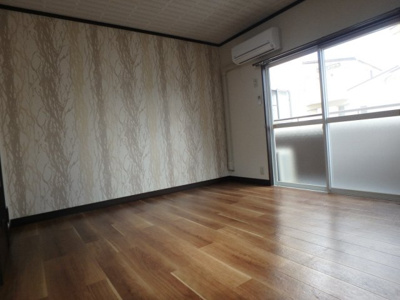 【居間・リビング】 | ステラハウスⅥ | たっぷりの陽光に包まれる明るい住まい