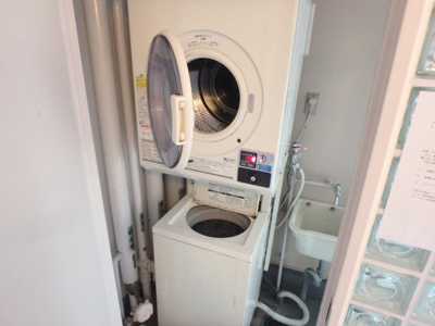 【設備】 | ダイドーメゾン甲東園Ⅱ | 洗濯機と乾燥機です