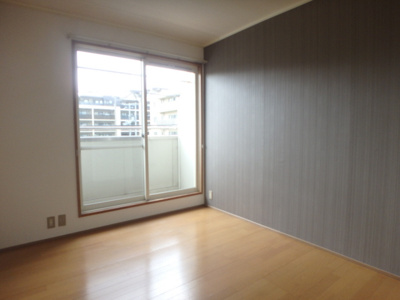 【寝室】 | トールウッドＣ | たっぷりの陽光に包まれる明るい住まい