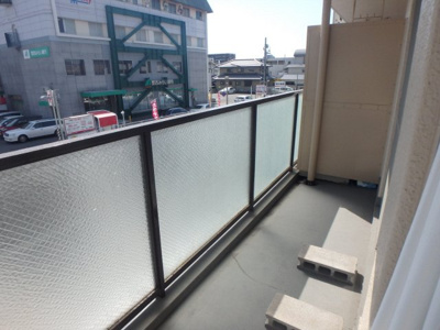 【バルコニー】 | 中尾ビル | 洗濯の干せるバルコニー