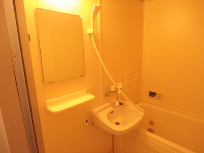 【洗面所】 | 中尾ビル | 朝の準備はここから