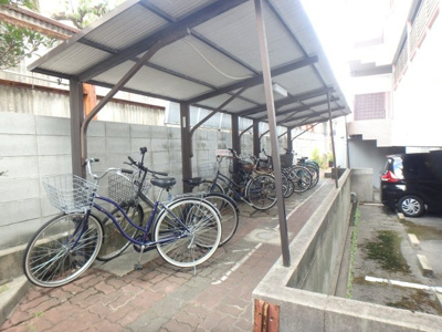 【その他共用部分】 | 西北チェリーマンション | 駐輪スペースです