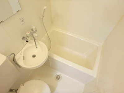 【浴室】 | ハイツヤマトⅡ | １日の疲れを癒すバスルーム