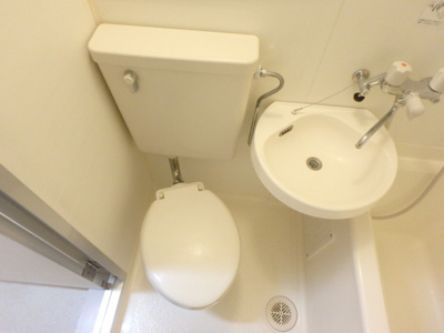 【トイレ】 | ハイツヤマトⅡ | ゆったりとした空間のトイレです