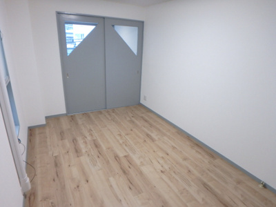 【居間・リビング】 | ピア門戸 | 居室