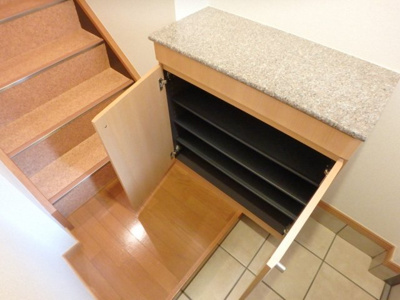 【玄関】 | プラシードⅠ | 下駄箱完備