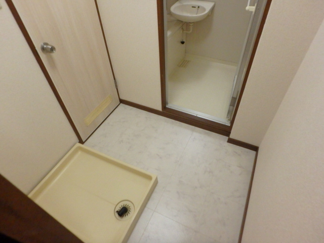 【その他】 | フローレンス西宮Ⅰ | 室内に洗濯機が置けて雨の日も寒い日も楽々お洗濯