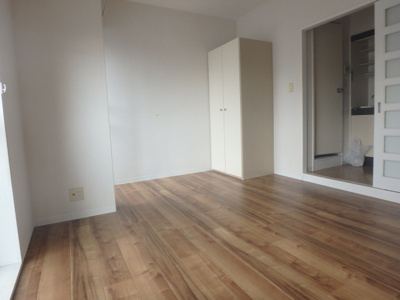 【洋室】 | ベルトピア西宮北口Ⅰ | 太陽の恵みを感じる温もりあふれる空間