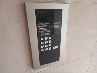 【セキュリティ】 | メゾン・ジュリアナ・モンド | オートロックつきです