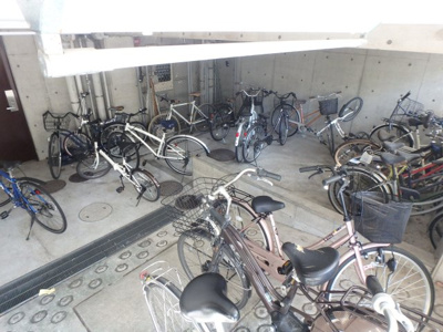 【その他共用部分】 | メゾン・ジュリアナ・モンド | 駐輪スペースです