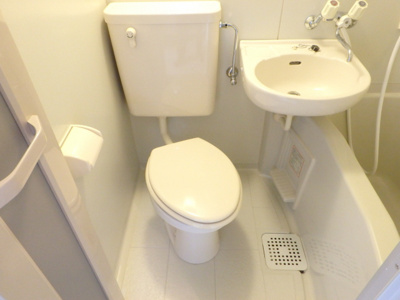 【トイレ】 | メゾン・ジュリアナ・モンド | おトイレ