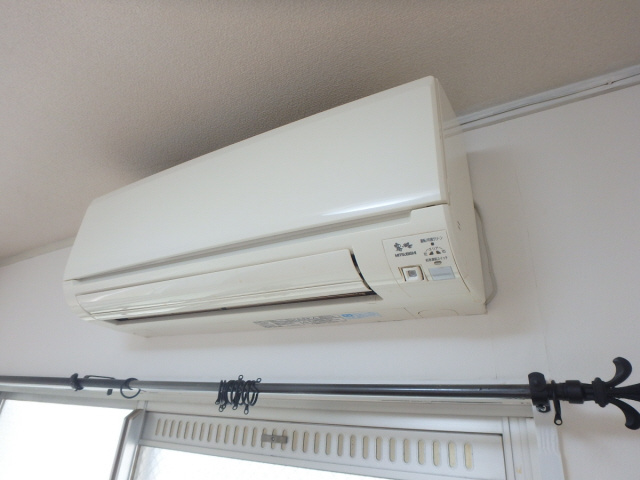 【設備】 | リバーヒルハイツ | エアコンで年中快適に暮らせます