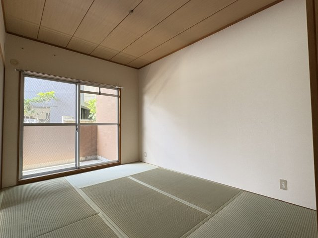 【和室】 | リュミエール鶴田 | 洋室にリノベーション済み