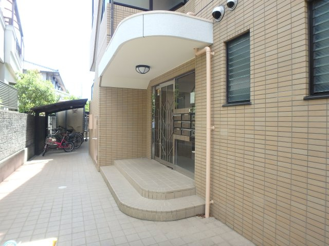 【エントランス】 | レグリス甲東園ＥＡＳＴ | エントランスです
