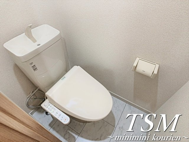 アンベリールメゾンのトイレ|ウォシュレット付き