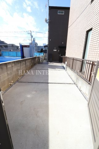 バーミープレイス国分寺のエントランス