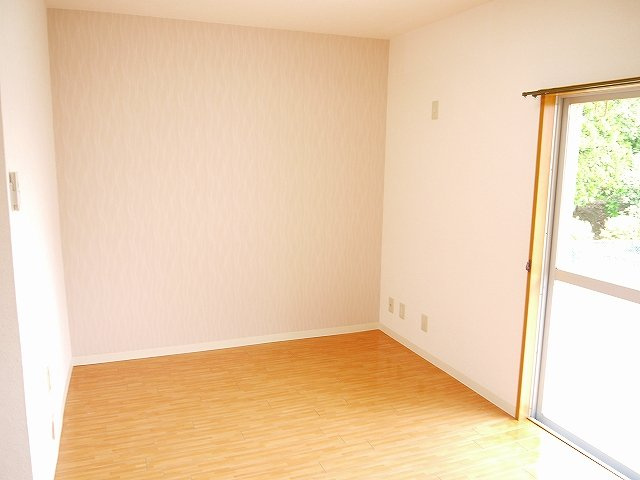 学園南ハイツの居間・リビング