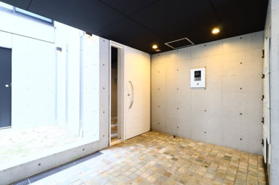 【エントランス】 | ＬＡＰｉＳ本郷