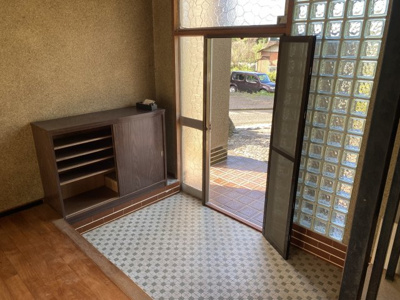 【玄関】 | 御蔵町　中古物件