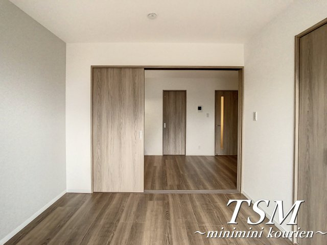 セラフィーメゾン郡元町の寝室