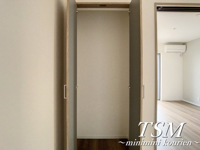 セラフィーメゾン郡元町の収納|ダイニングの収納