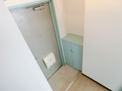 【玄関】 | プリオーレコウベ | 収納もある玄関です