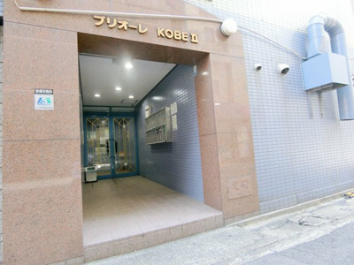 【エントランス】 | プリオーレコウベ | 毎日通るエントランスはこのようになっています