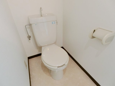 【トイレ】 | プリオーレコウベ | 清潔感のあるトイレです