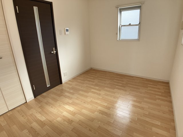 アンシャンテの洋室