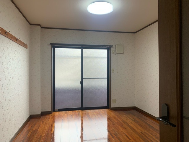 コーポSTの洋室