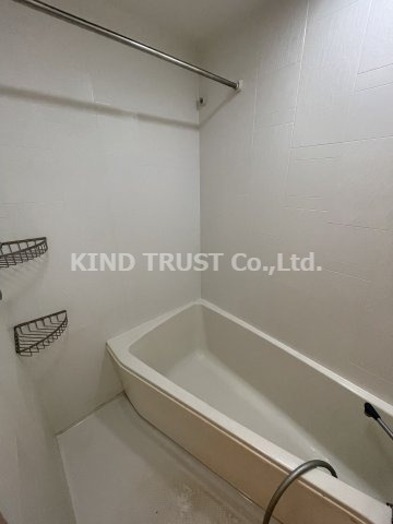 アクアプレイス梅田Ⅲの浴室|落ち着いた空間のお風呂です