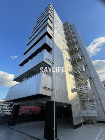 グランシアター高井田の外観