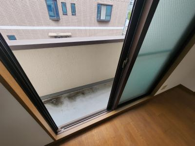 プチフラット三条のバルコニー|西向きバルコニー