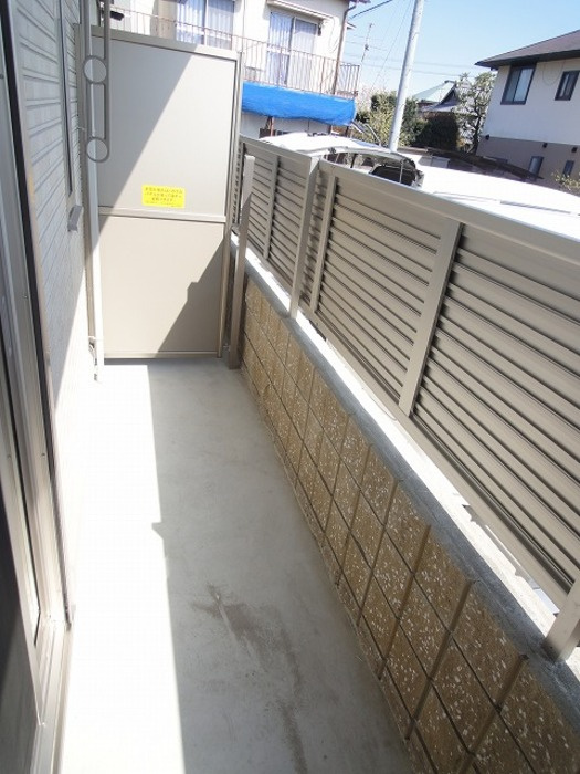 熊本市南区平田１丁目のアパートのバルコニー