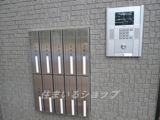 リヴィエール口田のエントランス