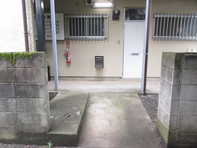 コーポ清陵のエントランス