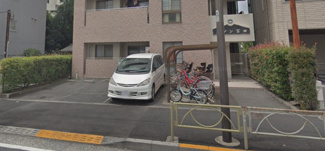 【駐車場】