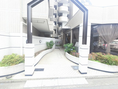 【エントランス】 | ソルシェ川崎 | エントランス部分です。