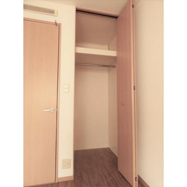 クローバー1番館の収納